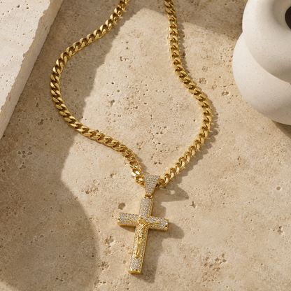 Cadena con Cruz de Oro de 14K